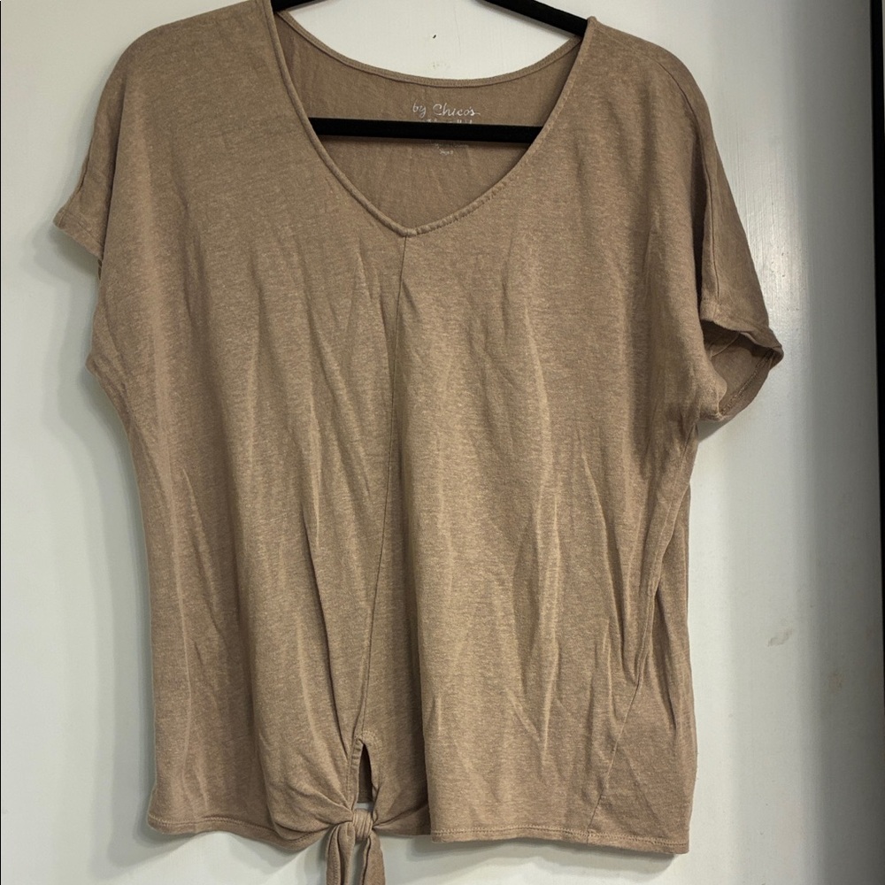 Chico’s Neutral Tan Tie-Front V-Neck Top